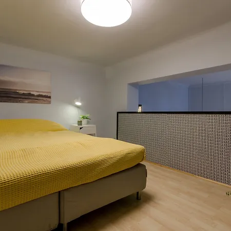 Savory Apartment *